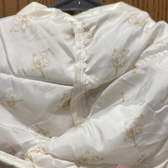 True Religion Women's Cream Puffer Jacket - Picture 4 of 4